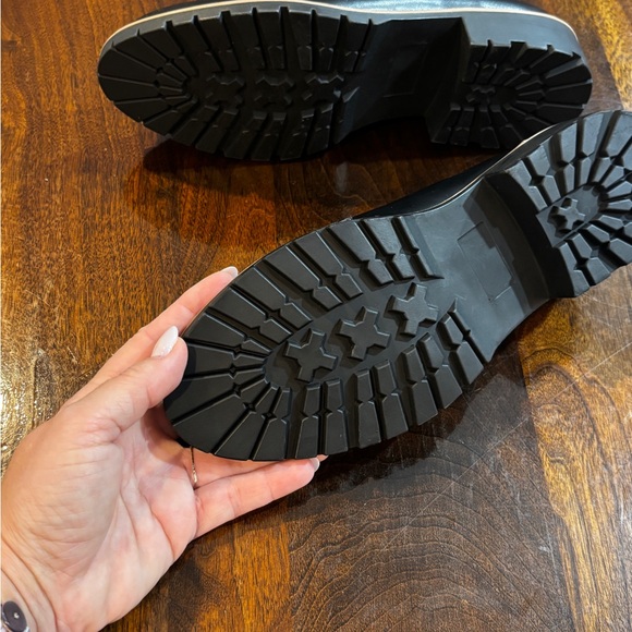 Dolce Vita Black Slip-On Loafers with White Trim - Picture 2 of 5